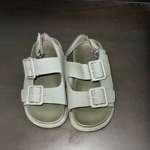ZARA toddler Double Buckle Sandals - Green size 26